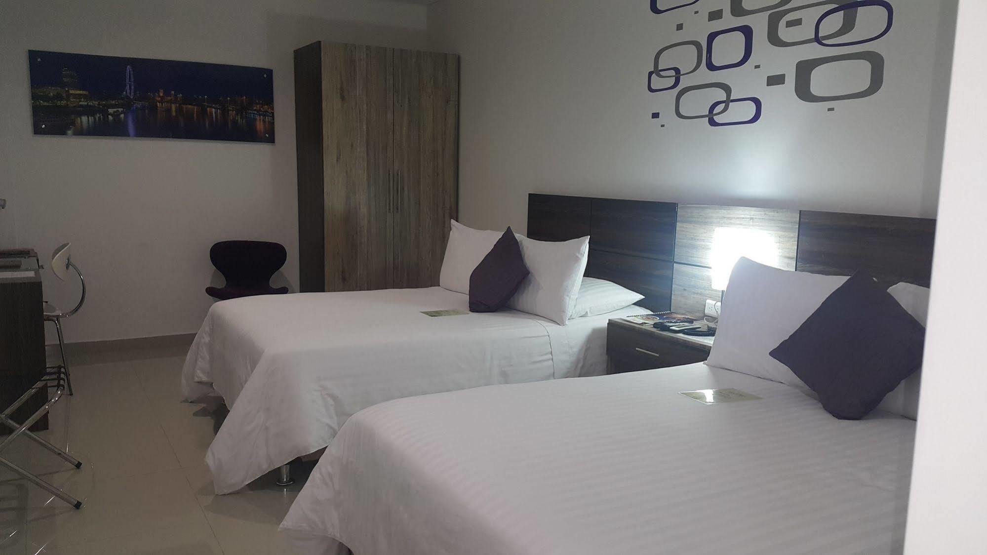 Hotel Oxford Barranquilla Екстер'єр фото